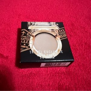MAC eye shadow jumbo size Omega BNIB